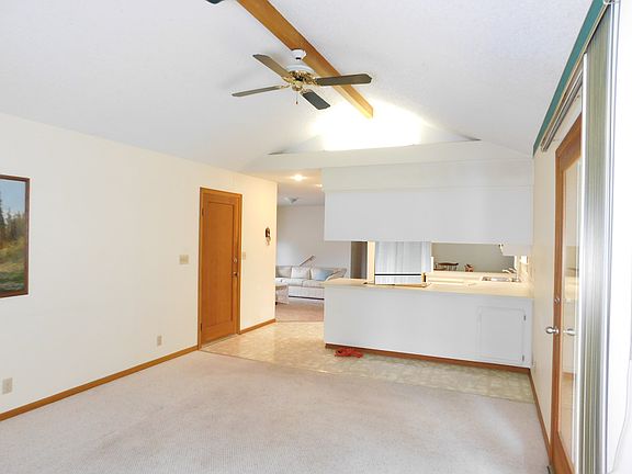 5th image of 3426 87th Ave NE