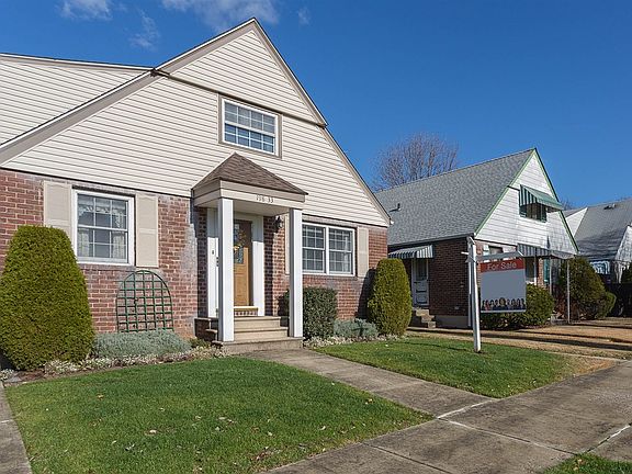 2nd image of 19833 49th Ave