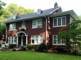 229 Alta Vista Ave, Waterloo, IA 50703