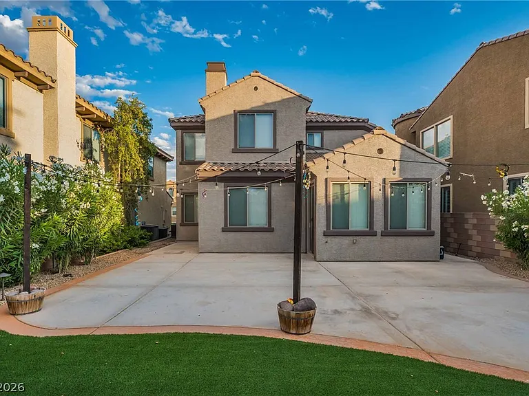 220 Via Mezza Luna Ct — Photo 40