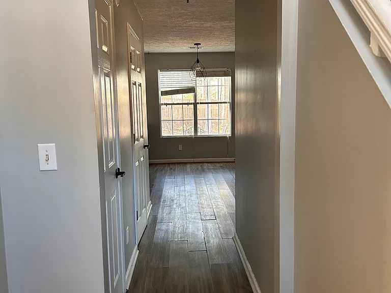 991 Carriage Trace Way — Photo 5