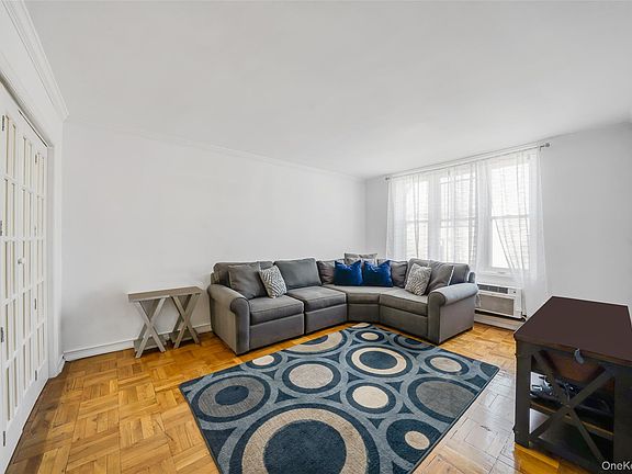3rd image of 60 Hempstead Avenue #1O
