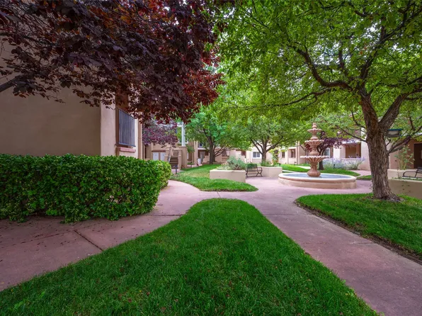 663 Bishops Lodge Rd APT 37, Santa Fe, NM 87501