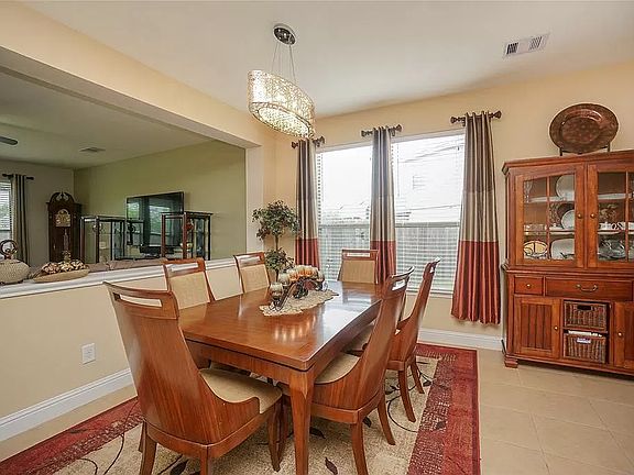 5th image of 16522 Castle Fraser Dr