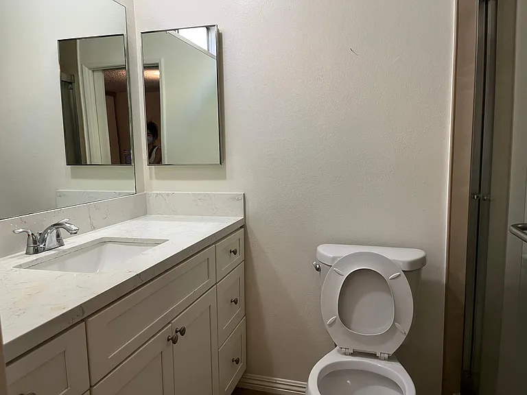 1410 Stevens Ave #2 — Photo 15