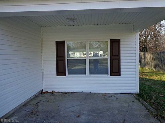 4th image of 16 Cottage Ln