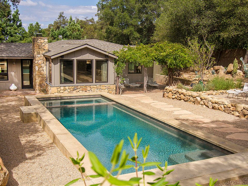 Modern Ojai Bungalow