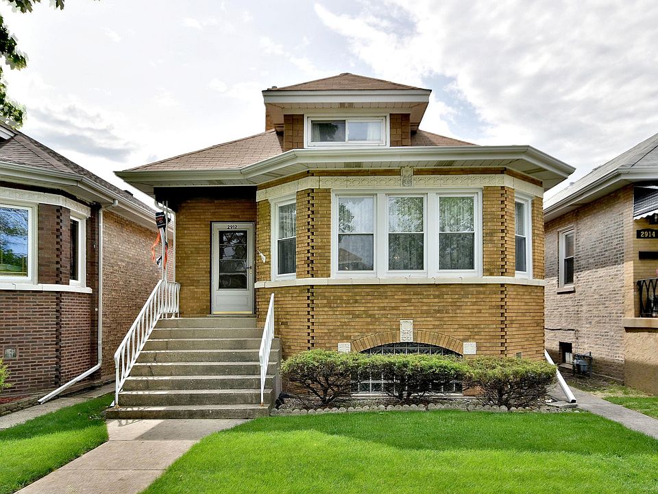 1st image of 2912 N 77th Ave