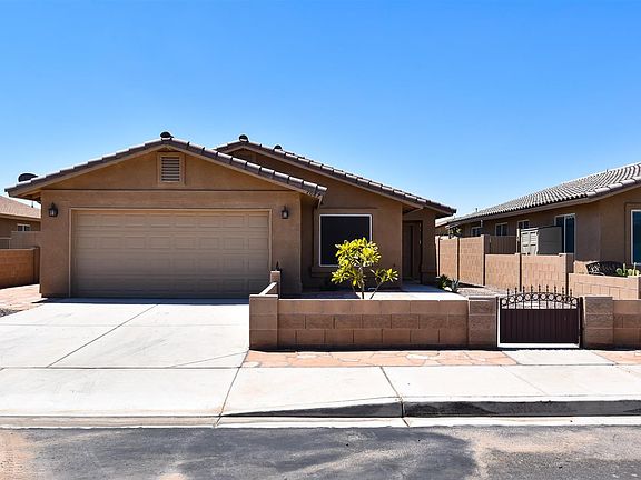 2nd image of 7087 E 36th Pl