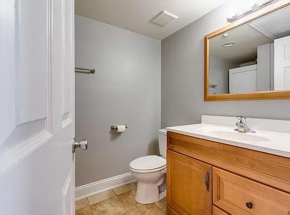 3rd image of 1226 Saint Paul St APT 3