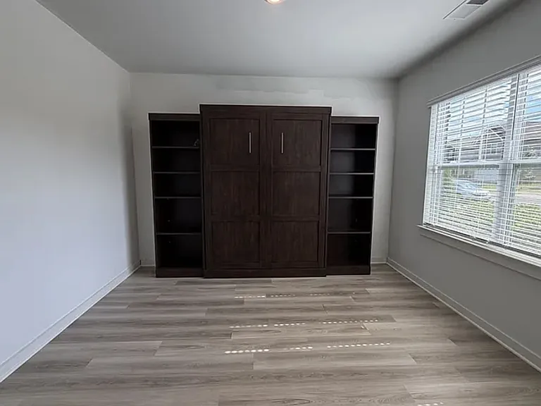 409 Wind Dance Dr — Photo 3