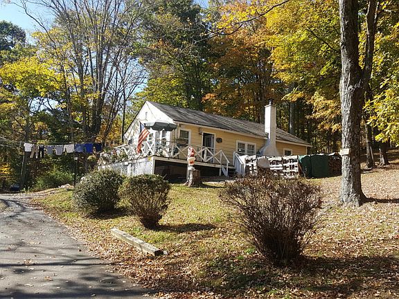 2nd image of 153 Sellersville Dr