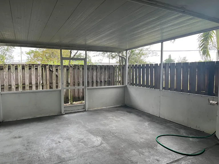 796 Hill Dr #A — Photo 16