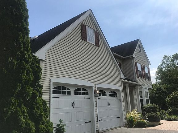 4th image of 1 Yorktown Cir