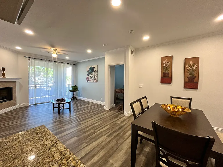 22681 Oakgrove #426 — Photo 12