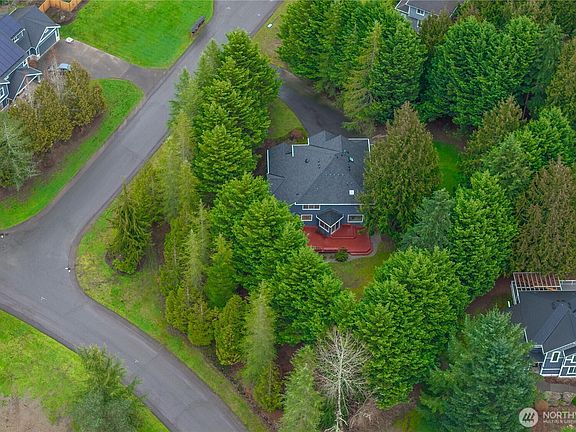 2nd image of 27903 NE 26th Street