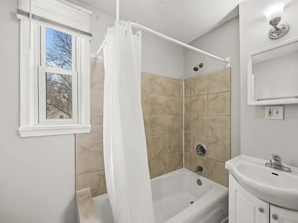 1826 Jackson St NE, Minneapolis, MN 55418