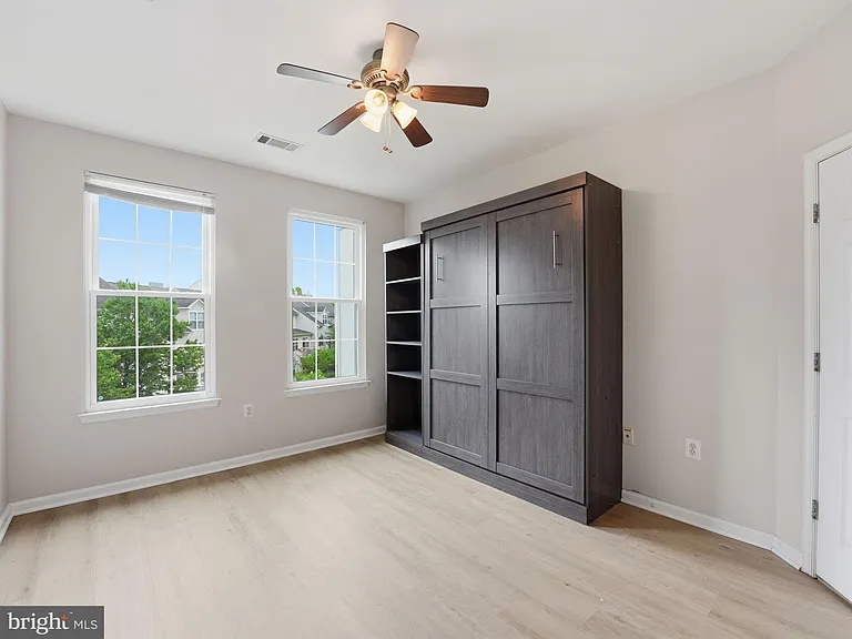 2301 25th St S #4-301 — Photo 13
