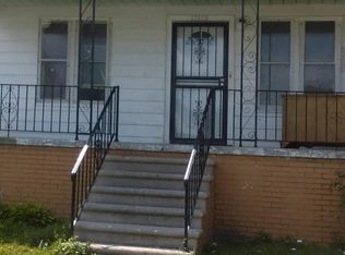 12173 Fleming St, Hamtramck, MI 48212