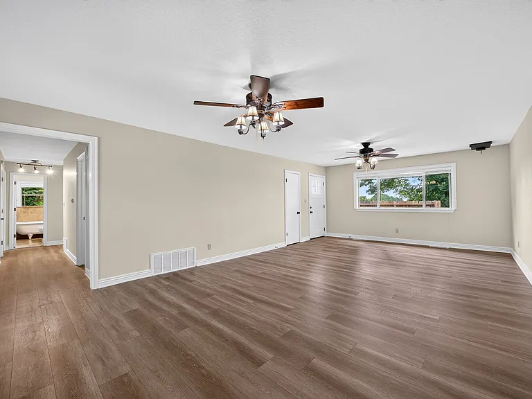 3252 N Old Wire Rd — Photo 6