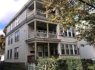 142 Oakland Ave, Providence, RI 02908