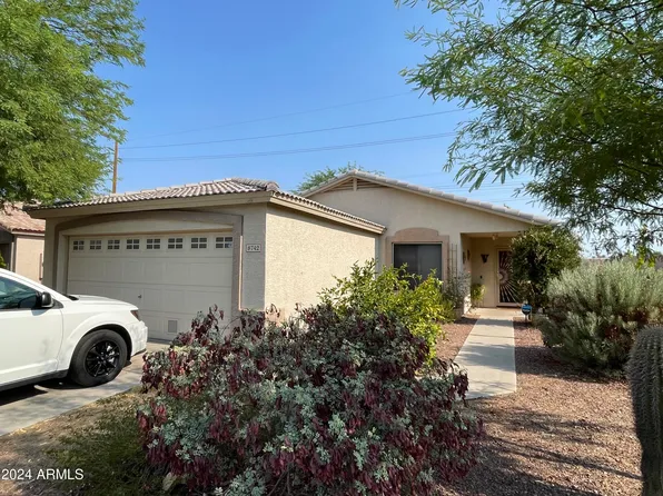 8742 W GRISWOLD Road, Peoria, AZ 85345