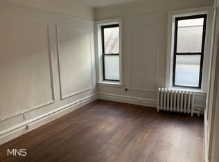 31-36 32nd St #A1C, Astoria, NY 11106