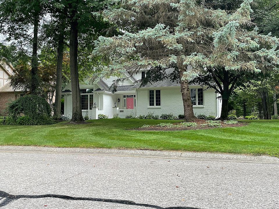 1st image of 25828 Edinborough Cir