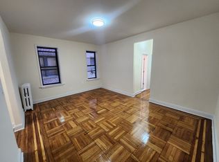 14026 Franklin Ave APT 5A, Flushing, NY 11355