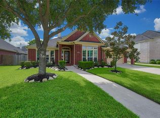 3723 Willow Springs Dr, Manvel, TX 77578