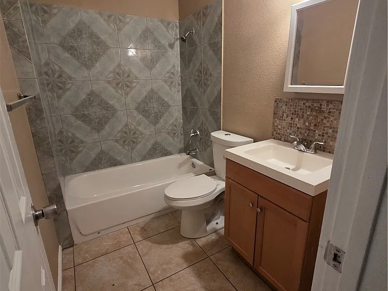 3112 Avalon Ave — Photo 8