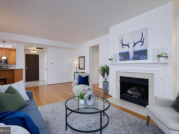 5th image of 4821 Montgomery Ln APT 703