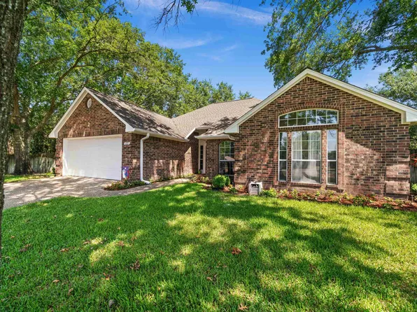 1601 Diamond Cv, Whitehouse, TX 75791