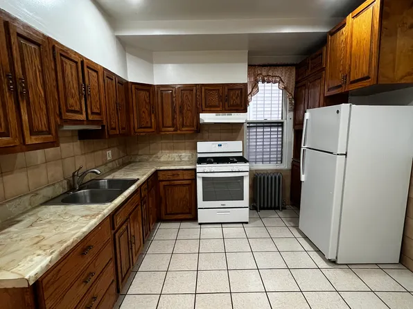 (undisclosed Address), Yonkers, NY 10701