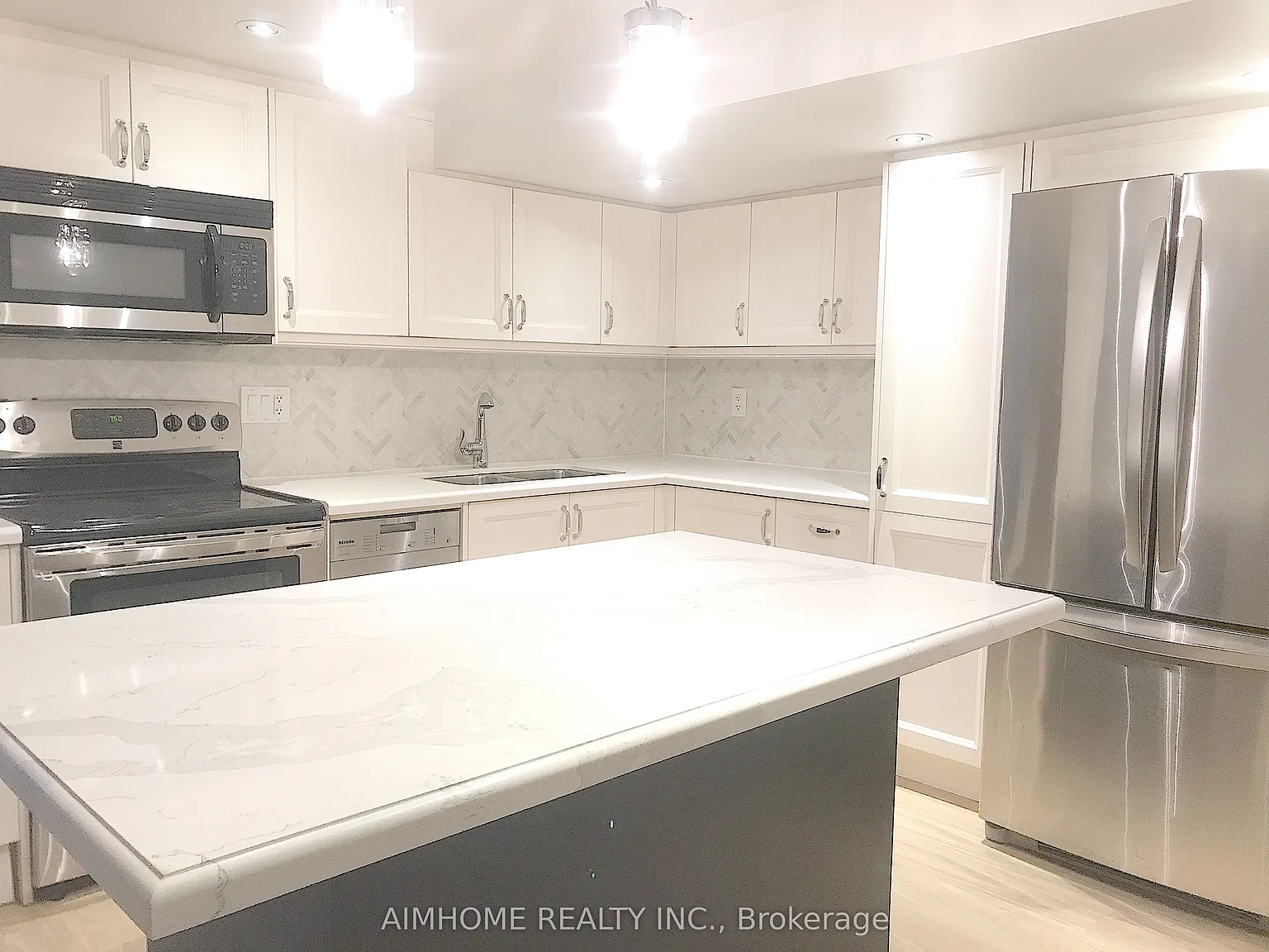2 bed, $2,100 — Photo 2