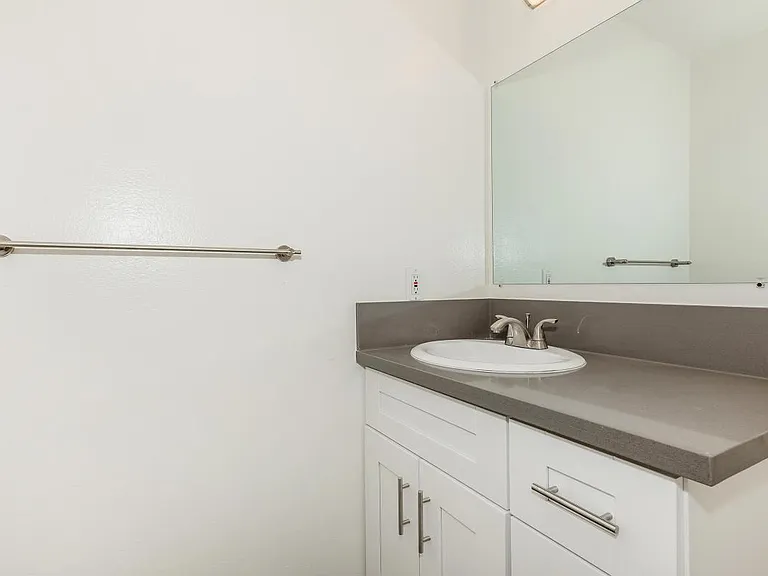 Woodglen Apartment Homes — Photo 62
