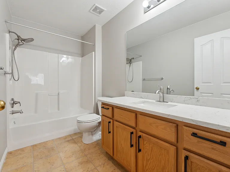 7168 S Kristilyn Ln — Photo 17