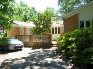1701 Swannanoa Dr, Greensboro, NC 27410