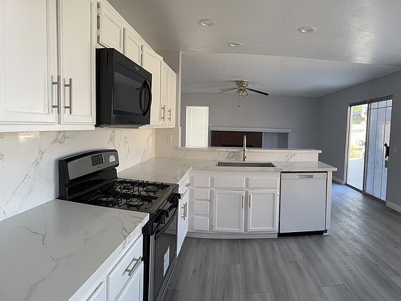 2nd image of 16790 Lake Victoria Dr