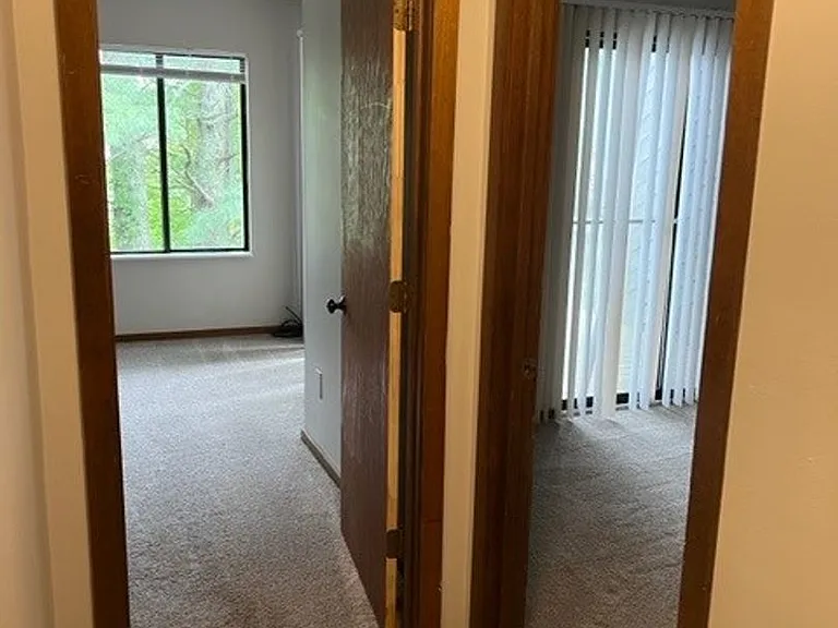 1317 Cora Ln — Photo 13