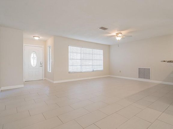 5th image of 1655 Shamrock Blvd