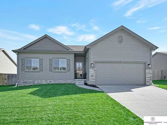 2nd image of 4807 N 175th Ave