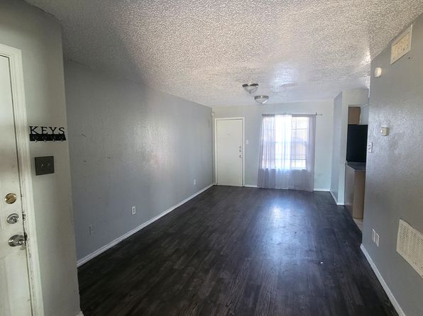 515 Falcon Dr