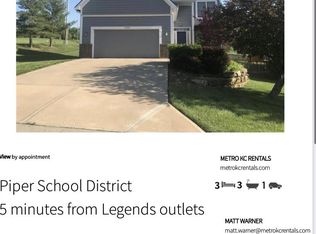 11460 Parkview Ave, Kansas City, KS 66109