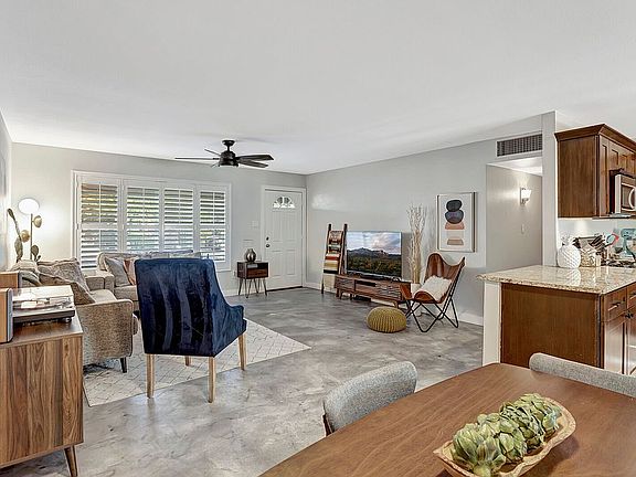5th image of 2422 N 72nd Pl