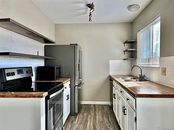 2nd image of 7770 Belford Dr