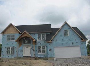 12 Joseph Dr, Lancaster, NY