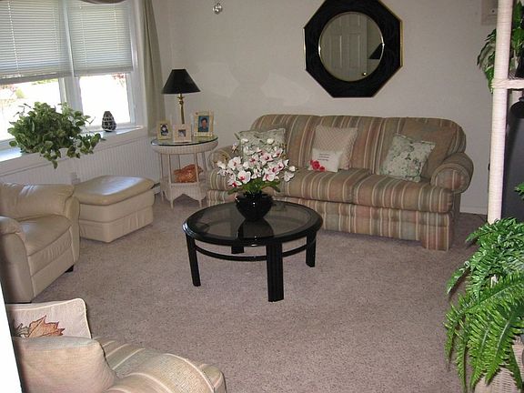 Living rm
