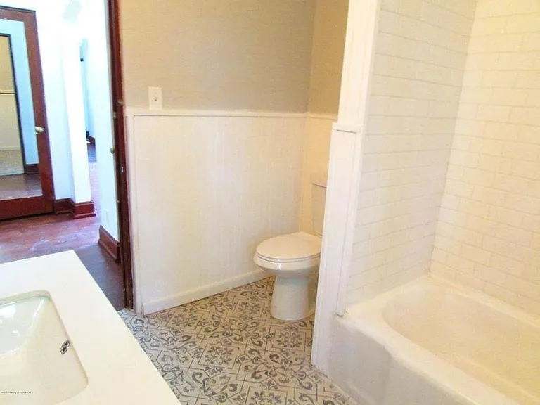 801 Quincy Ave #2 — Photo 17