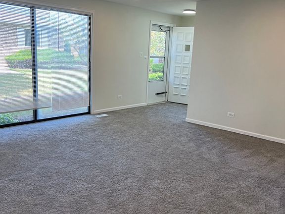 4th image of 133 Shattuck Ct